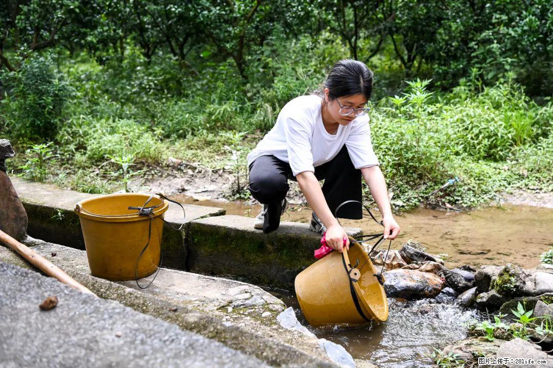 全网追的“扁担女孩”，找了一份暑假工，时薪12元 - 大同生活资讯 - 大同28生活网 dt.28life.com