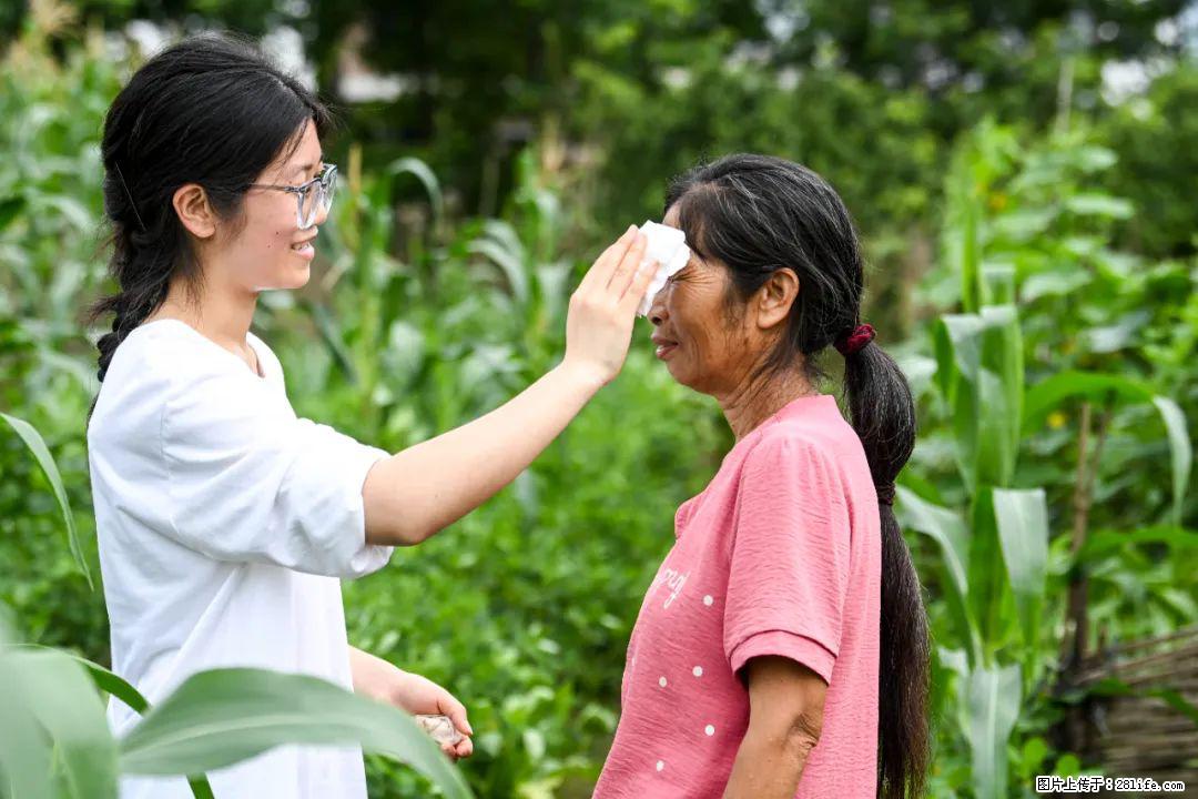 全网追的“扁担女孩”，找了一份暑假工，时薪12元 - 大同生活资讯 - 大同28生活网 dt.28life.com